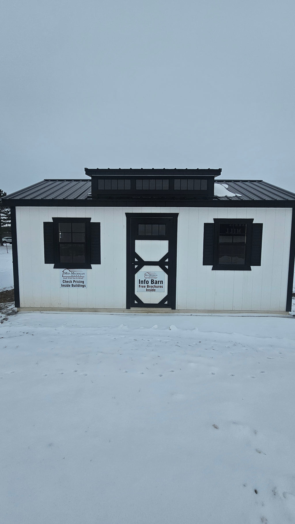 Painted County Nook 12x20