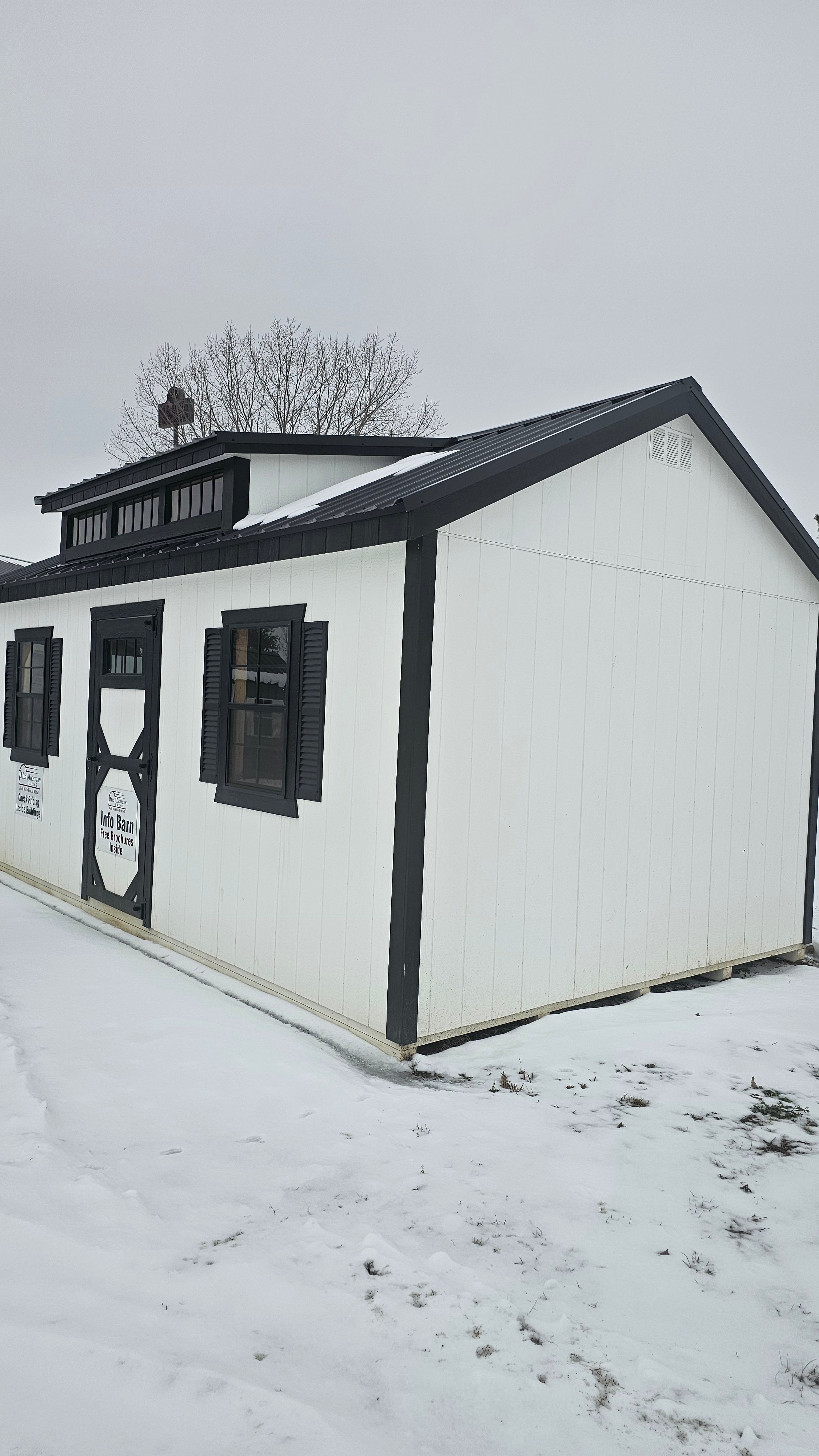 Painted County Nook 12x20