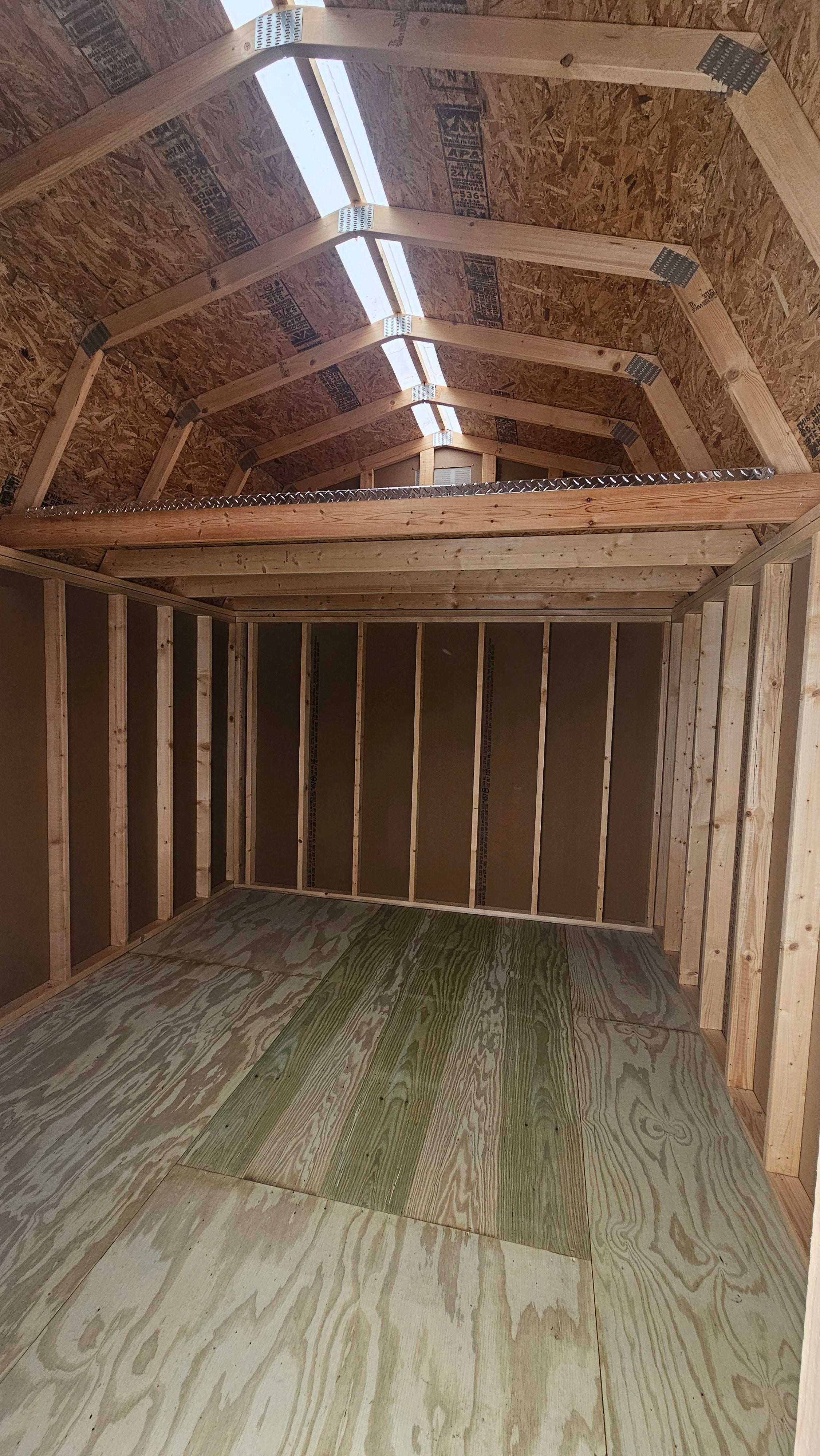 Painted Lofted Barn 10x12